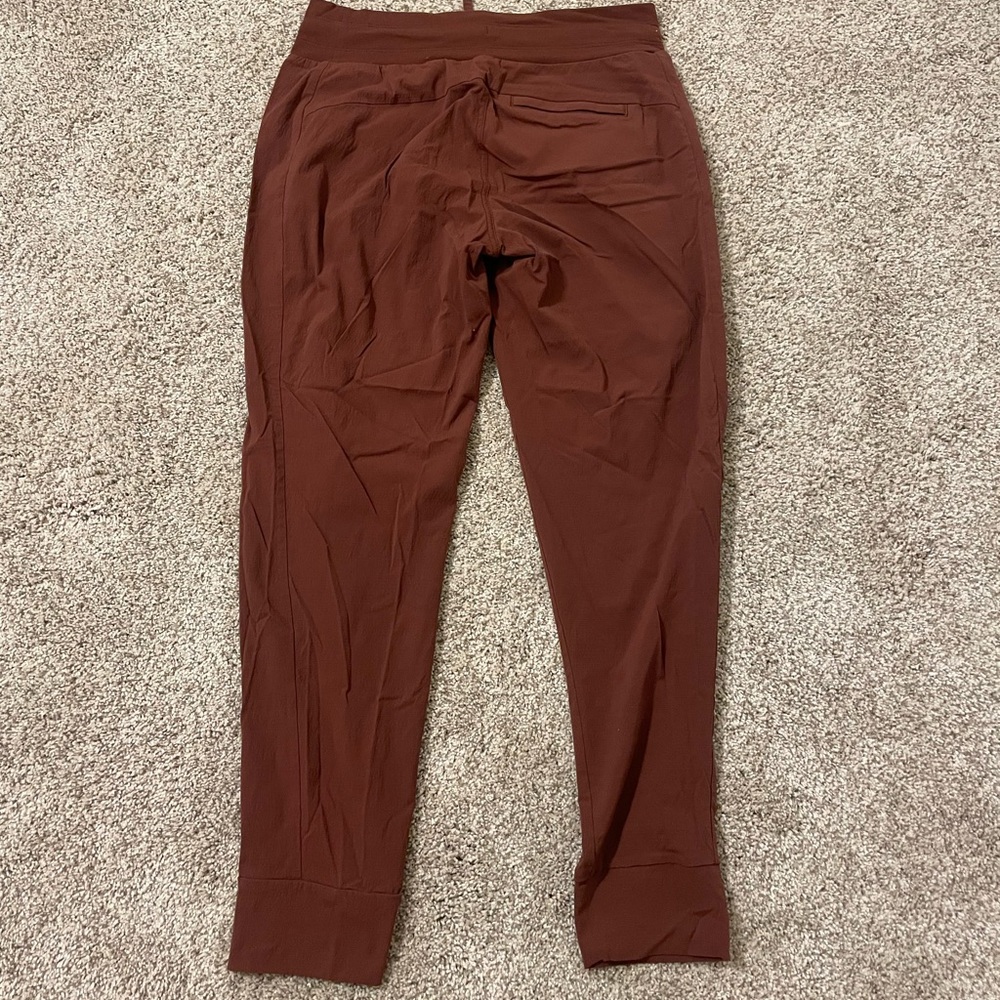 Athleta Trekkie North Jogger Pants, Cattail Brown, Size 2 - Picture 10 of 10